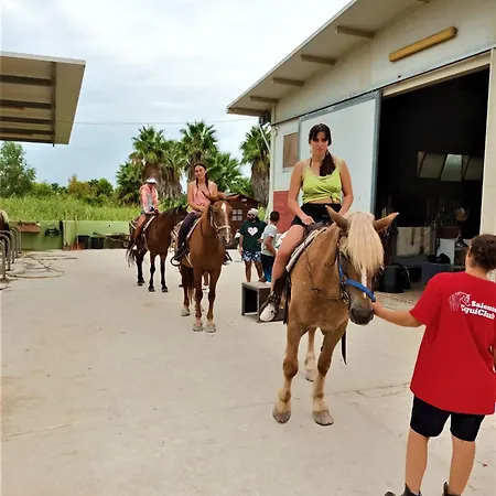 Casabianca בית הארחה 3*