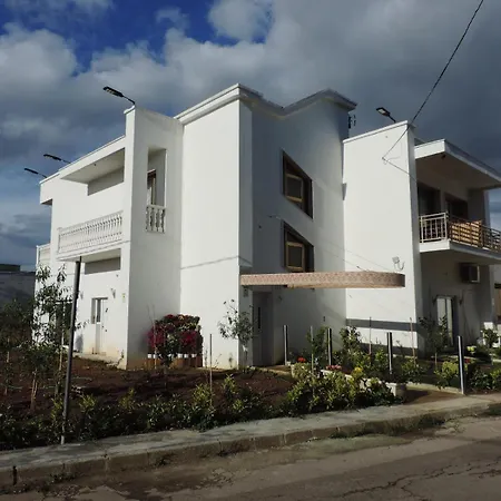 בית הארחה Casabianca 3*