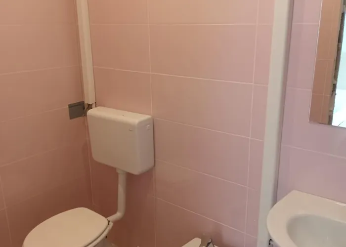 ゲストハウス Casabianca Felline