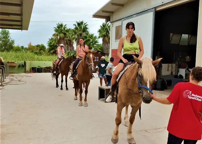 Casabianca ゲストハウス 3*